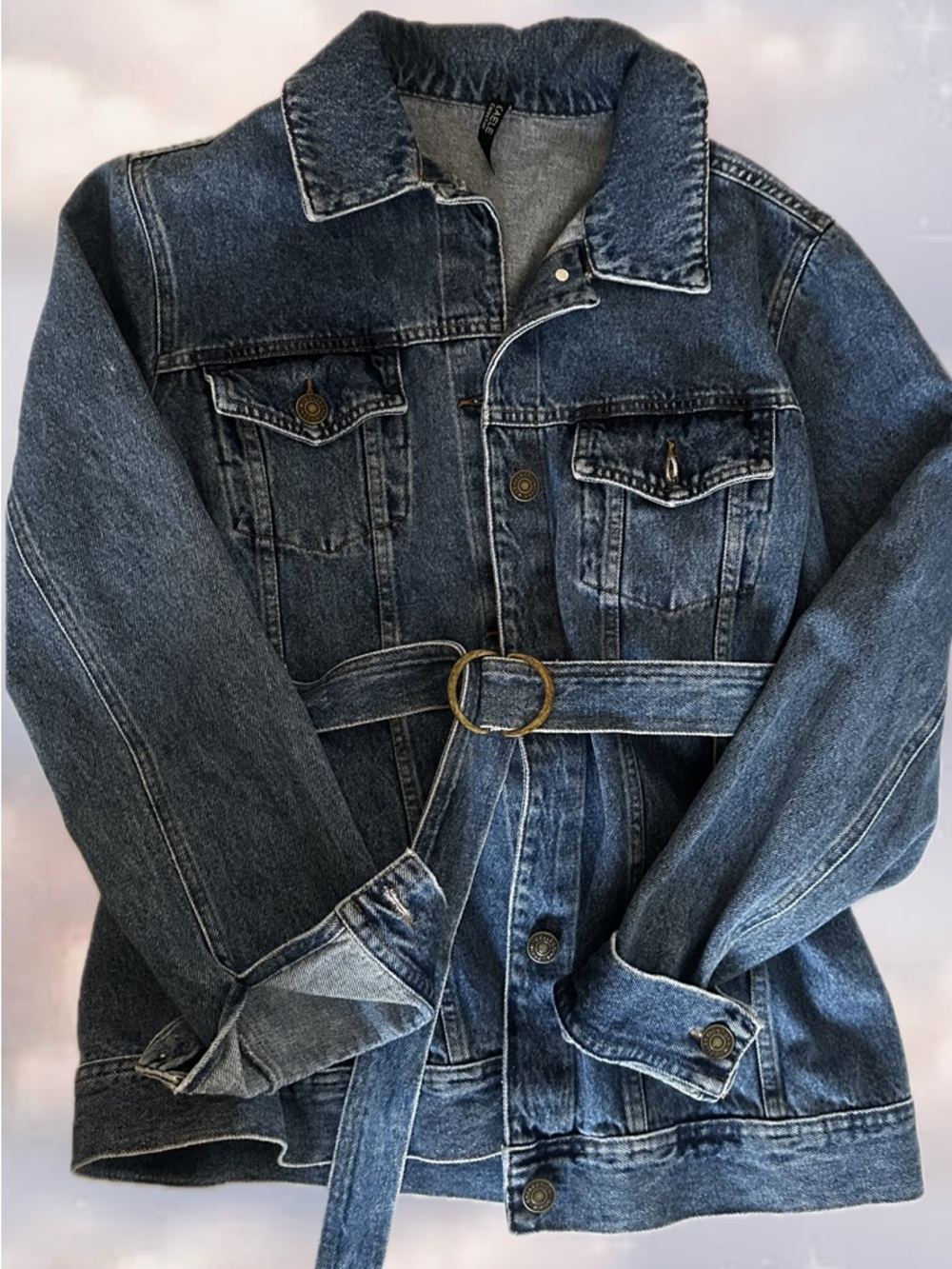 💙 Kaele Collection Belted Denim Jacket 🌟 - Picture 3 of 6